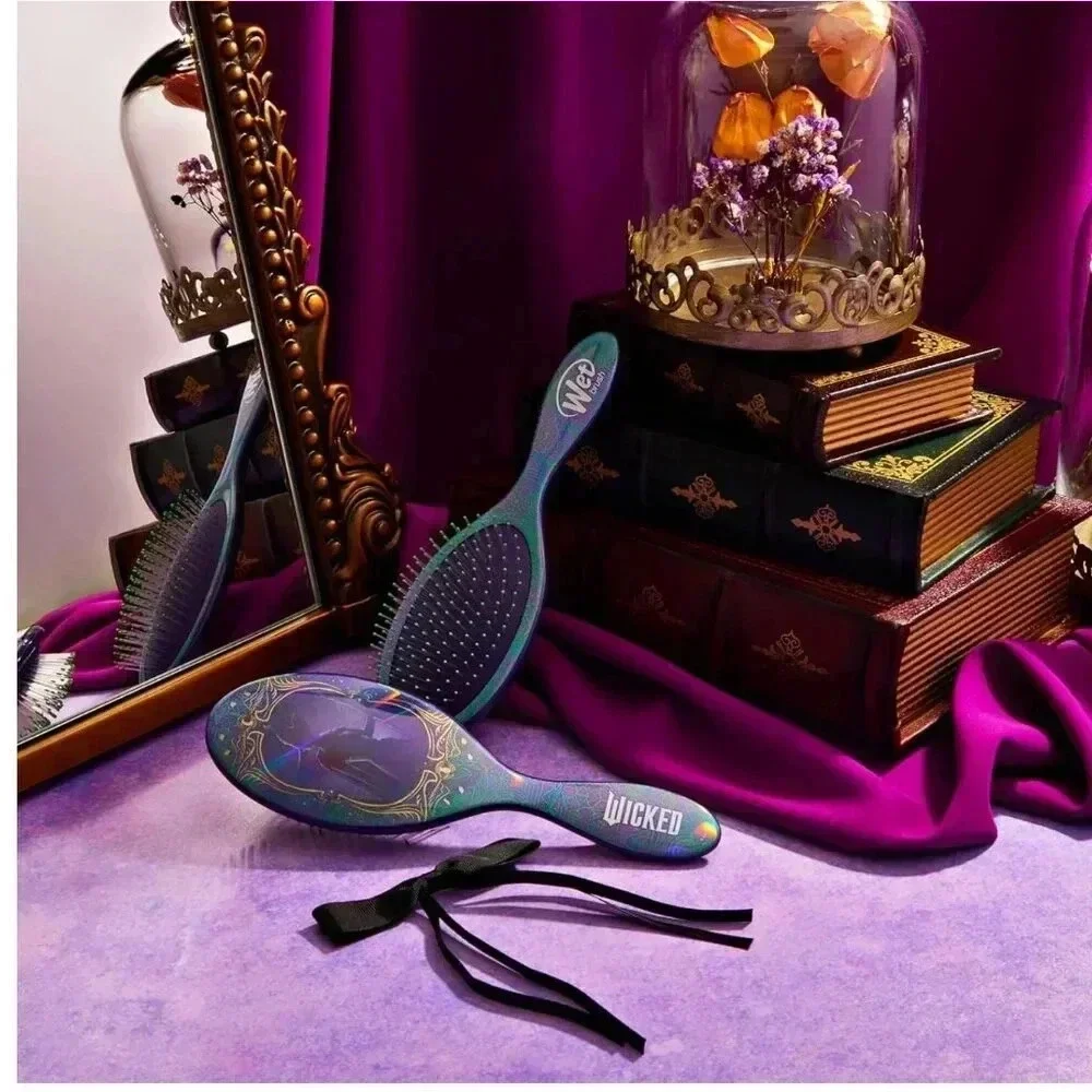 WICKED Wet Brush & hairbow set NIB Purple Wickedly Beautiful